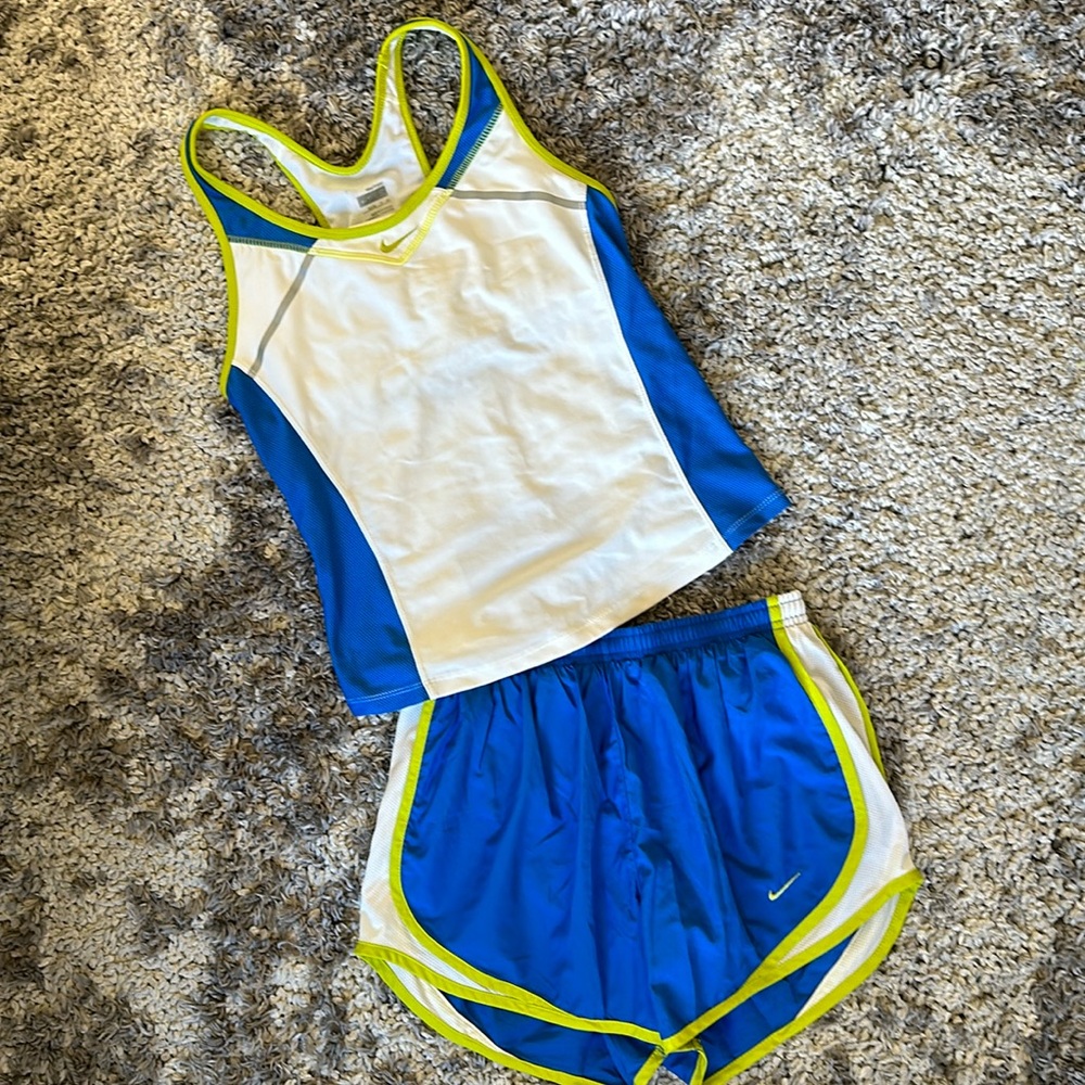 Women’s Nike short bundle